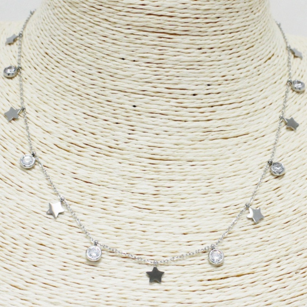Silver star charm necklace